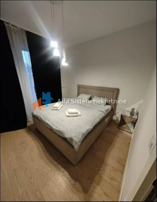 Rent, three bedroom apartment, 90m², Savski Venac, Beograd