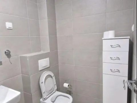 Prodaja, jednosoban stan, 44m², Pobrežje, Podgorica - image 8