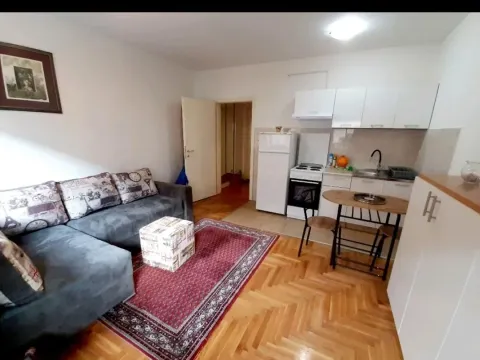 Stan in Nova Detelinara