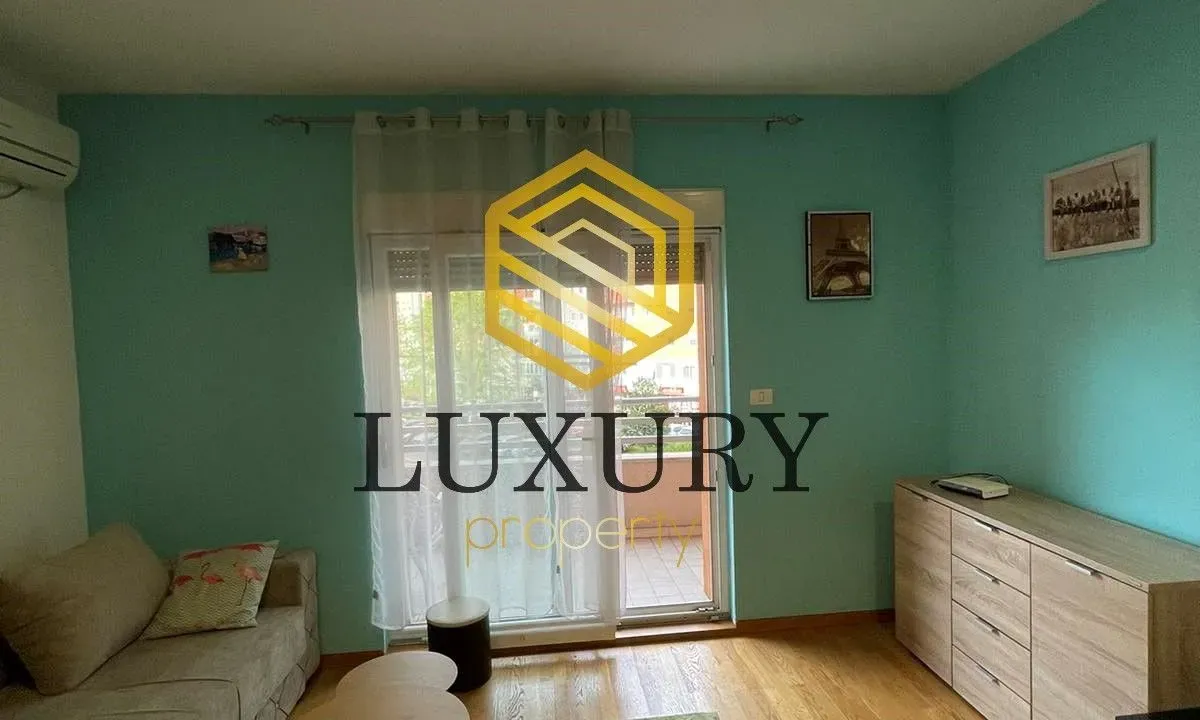 Rent, studio apartment, 30m², City Kvart, Podgorica