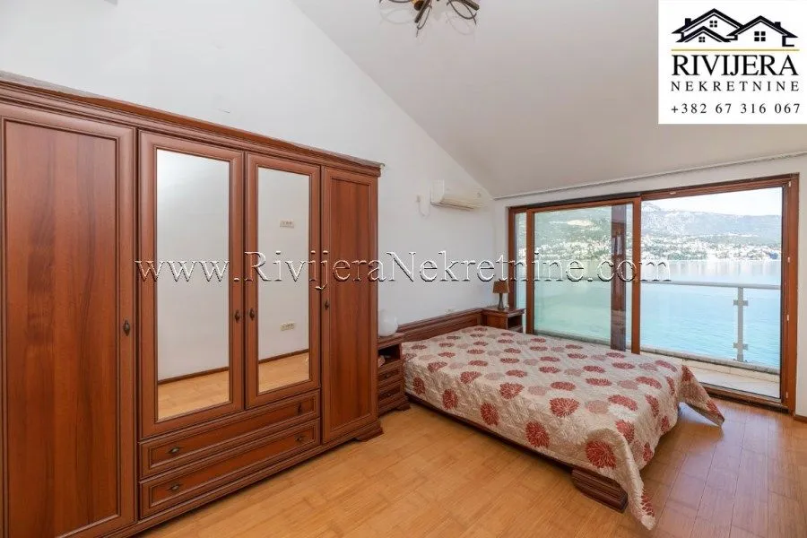 Prodaja, trosoban stan, 118m², Njivice, Herceg Novi
