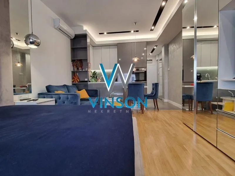 Prodaja, stan, 29m², Centar, Novi Sad