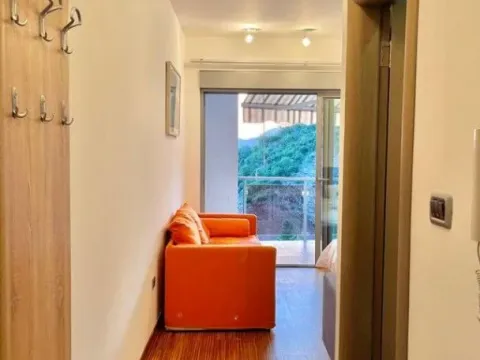 Sale, studio apartment, 36m², Pržno, Budva - image 5