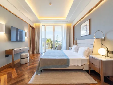 Prodaja, jednosoban stan, 83m², Porto Montenegro, Tivat - image 11