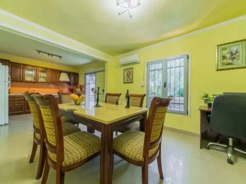 Prodaja, kuća, 220m², Đuraševići, Tivat - image 3