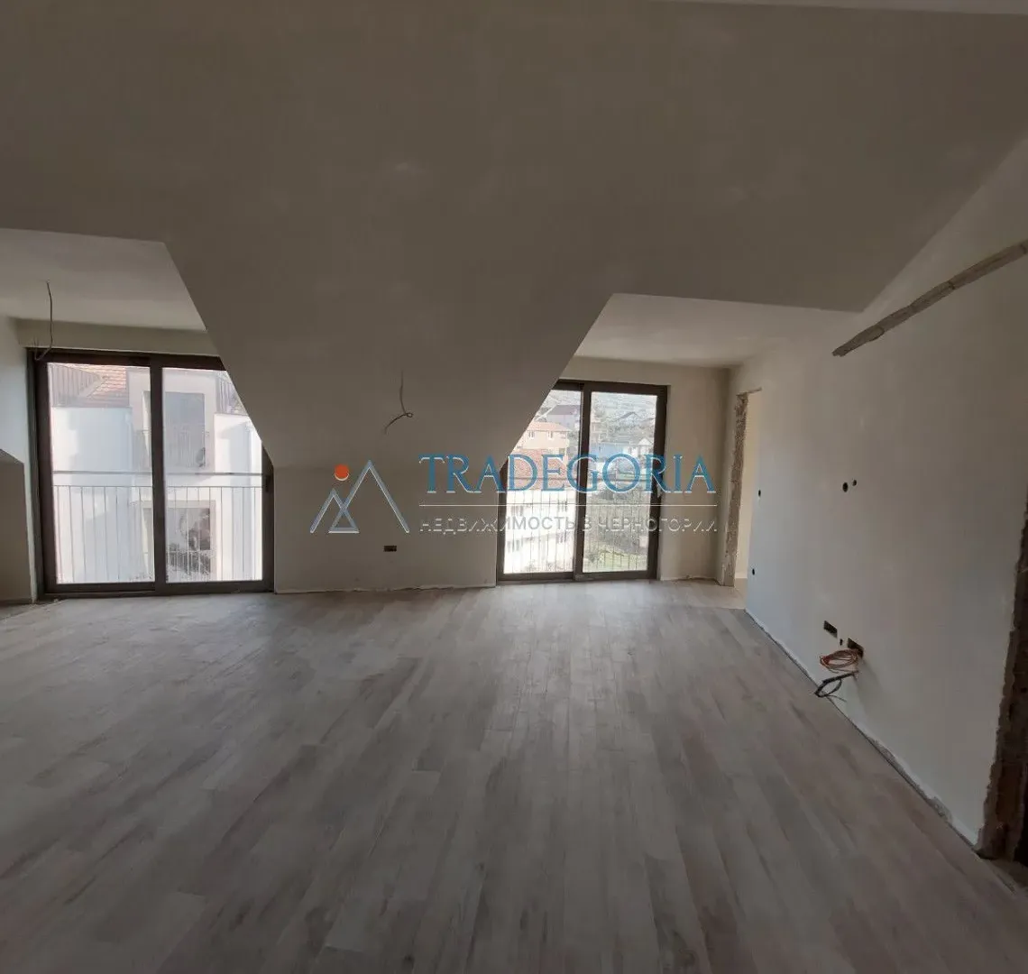 Prodaja, jednosoban stan, 62m², Tivat, Crna Gora