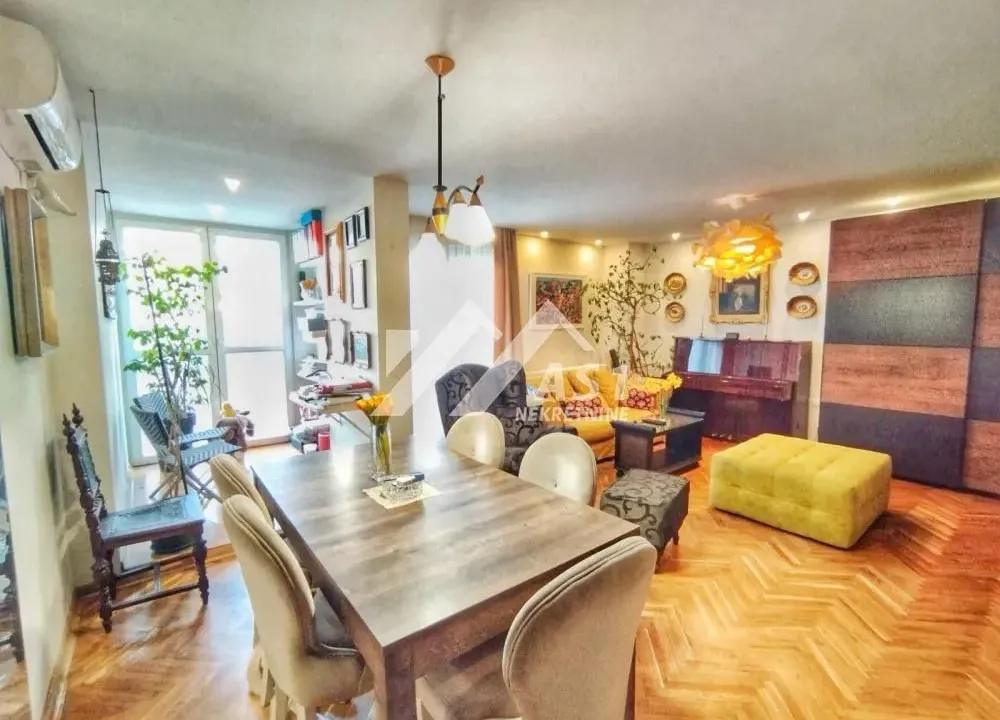 Prodaja, trosoban stan, 100m², Liman 4, Novi Sad Sve Podlokacije