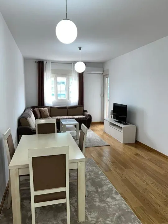 Rent, one bedroom apartment, 50m², Central Point, Podgorica