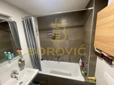 Sale, one bedroom apartment, 45m², Zemun Sve Podlokacije, Beograd - image 11