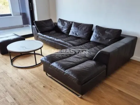 Prodaja, trosoban stan, 90m², Pančevo, Srbija - image 2