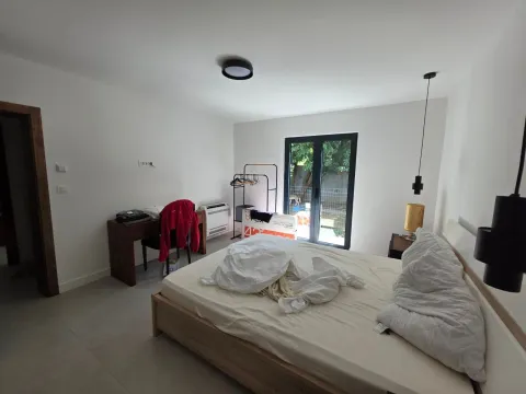 Sale, house, 180m², Radanovići, Kotor - image 19