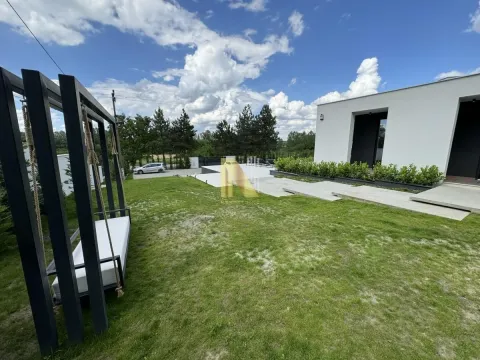 Sale, house, 230m², Rakovac, Novi Sad Sve Podlokacije - image 5