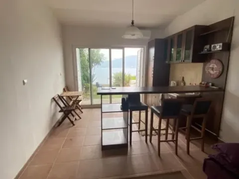Prodaja, jednosoban stan, 43m², Krašići, Tivat - image 4