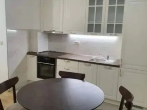 Rent, one bedroom apartment, 44m², Blok 6, Podgorica - image 4