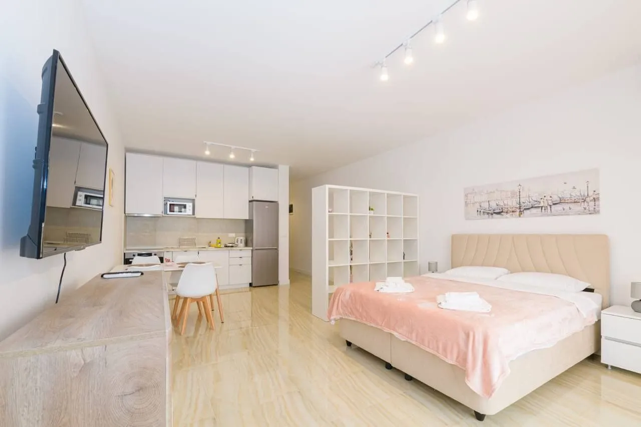 Prodaja, stan, 52m², Donja Lastva, Tivat