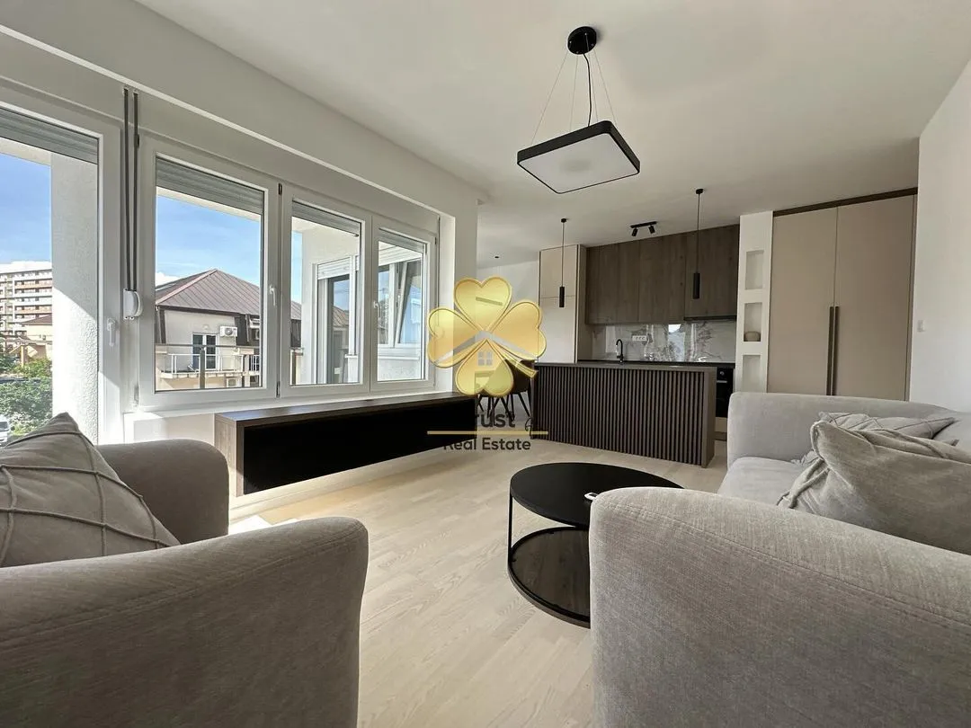 Rent, two bedroom apartment, 80m², Krivi Most, Podgorica