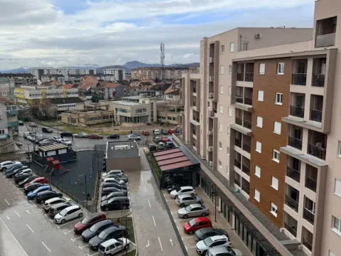 Rent, one bedroom apartment, 47m², Stari Aerodrom, Podgorica - image 2