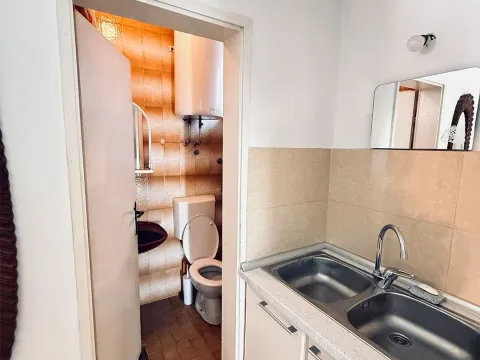 Prodaja, kuća, 104m², Centar, Ulcinj - image 5