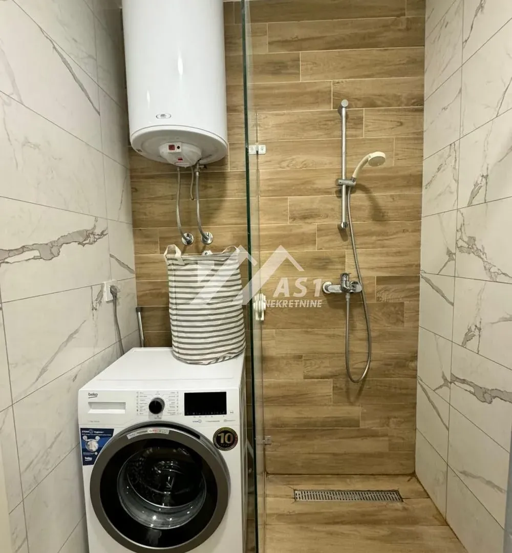 Izdavanje, dvosoban stan, 45m², Telep, Novi Sad Sve Podlokacije