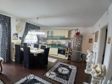Sale, two bedroom apartment, 58m², Centar, Jagodina - image 2