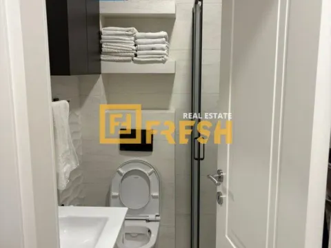 Prodaja, jednosoban stan, 69m², Tivat, Crna Gora - image 8