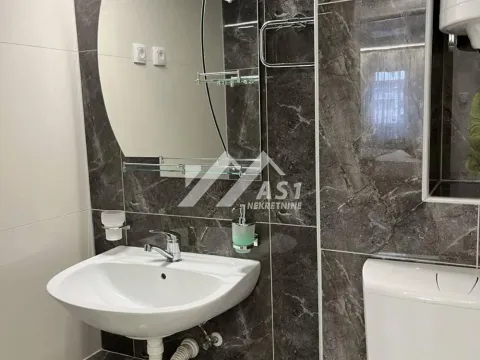 Izdavanje, trosoban stan, 94m², Novi Sad Sve Podlokacije, Novi Sad - image 7