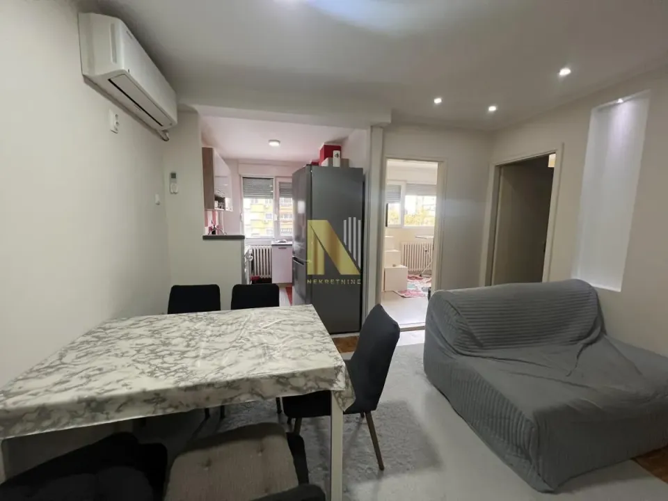Rent, four bedroom apartment, 59m², Novo naselje, Novi Sad