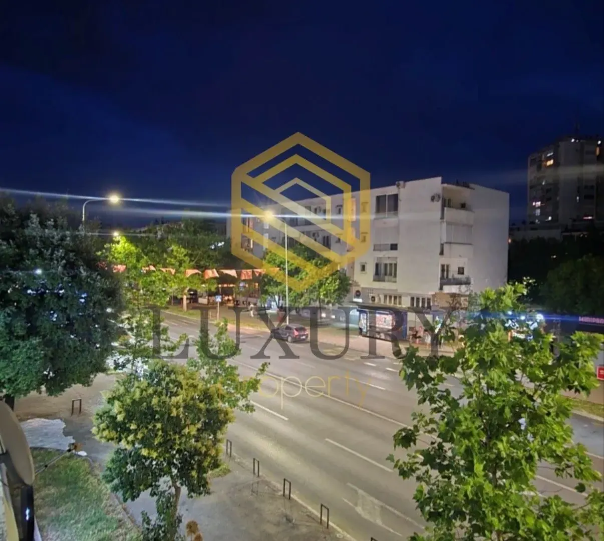 Rent, office space, 30m², Preko Morače, Podgorica