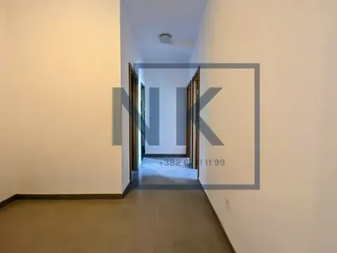 Prodaja, dvosoban stan, 72m², Stari Aerodrom, Podgorica - image 8