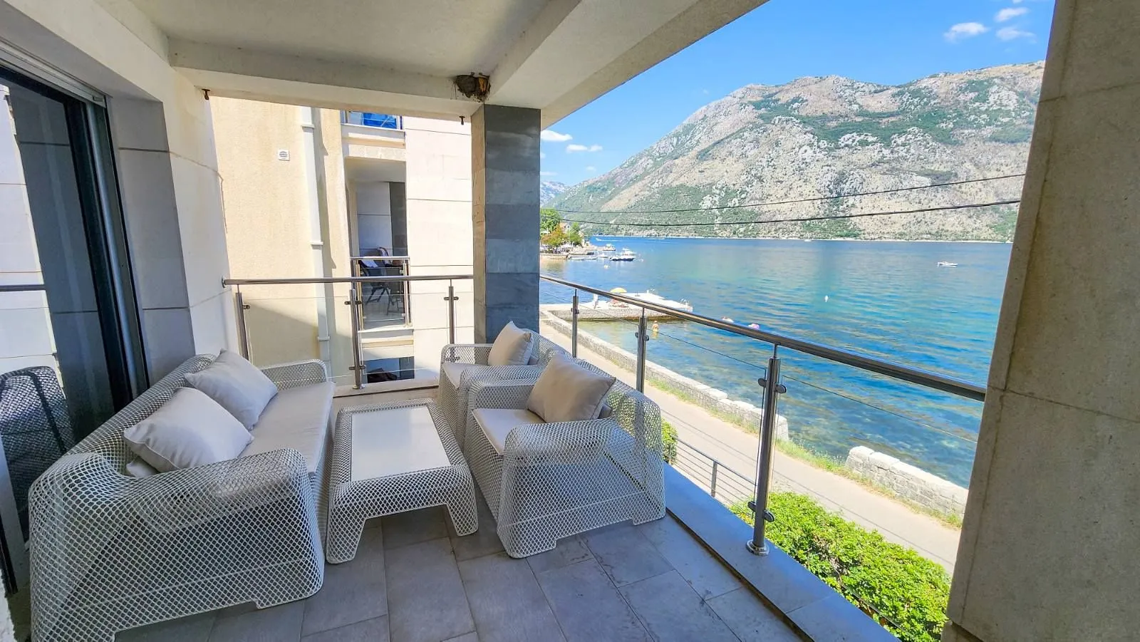 Prodaja, stan, 105m², Kotor, Crna Gora