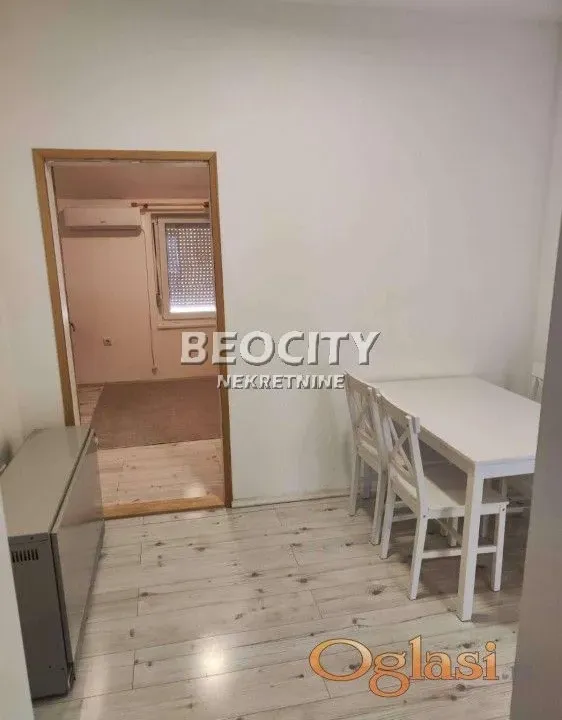 Izdavanje, stan, 30m², Centar, Novi Sad