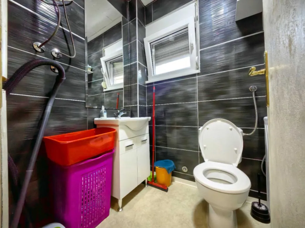 Rent, four bedroom apartment, 130m², Donja Gorica, Podgorica