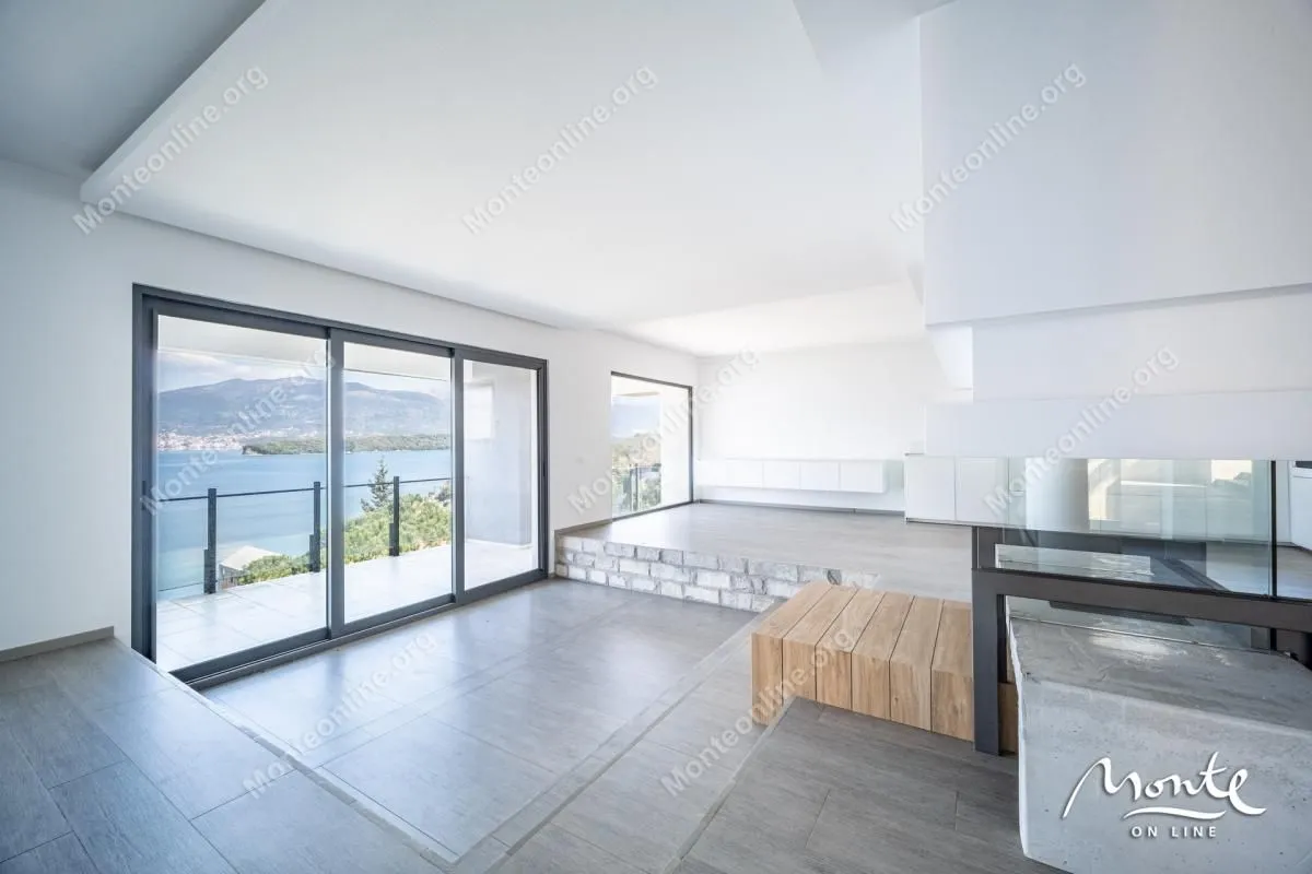 Prodaja, kuća, 770m², Krašići, Tivat