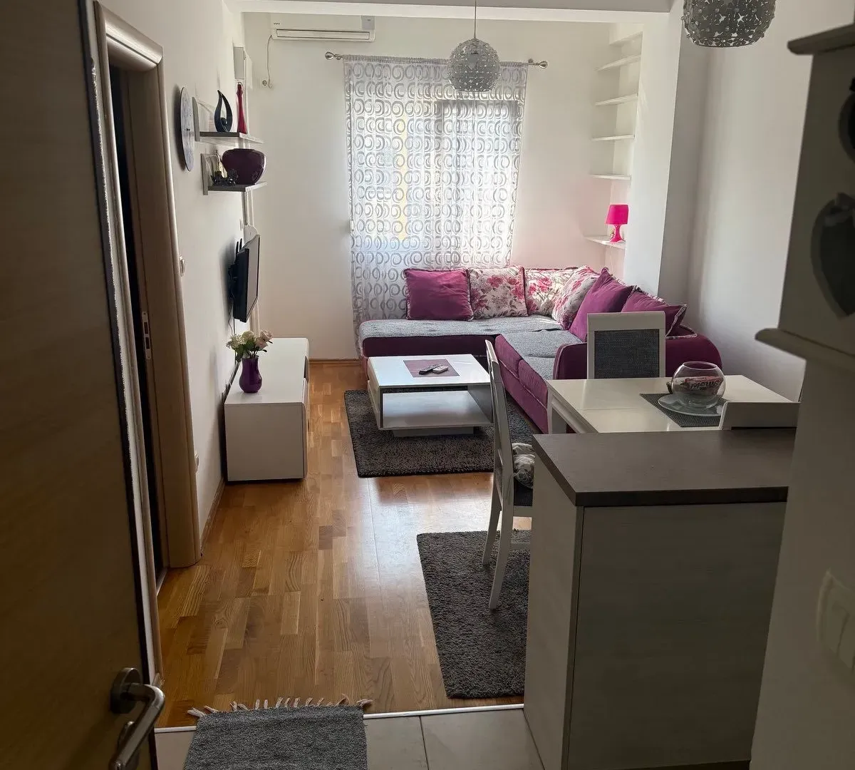 Rent, one bedroom apartment, 45m², Ljubović, Podgorica
