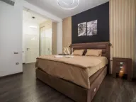 Izdavanje, kuća, 330m², Kavač, Kotor - image 8