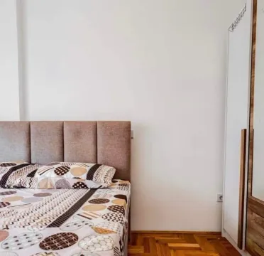 Izdavanje, jednosoban stan, 46m², City Kvart, Podgorica - image 3