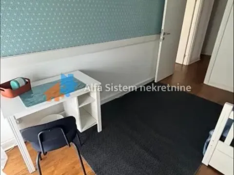 Rent, three bedroom apartment, 90m², Kalenić Pijaca, Vračar Sve Podlokacije - image 6