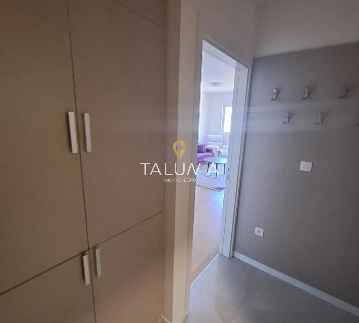 Rent, two bedroom apartment, 72m², City Kvart, Podgorica