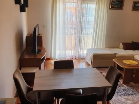 Rent, two bedroom apartment, 72m², City Kvart, Podgorica - image 3