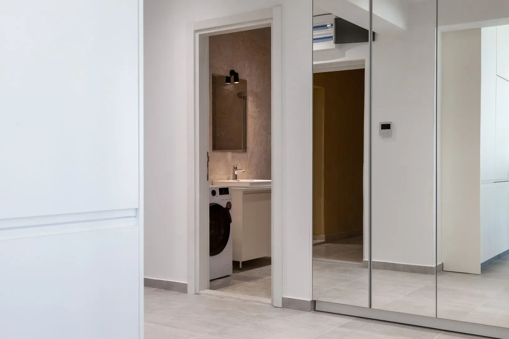 Prodaja, trosoban stan, 73m², Kotor, Crna Gora