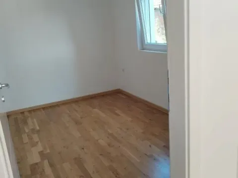 Sale, two bedroom apartment, 54m², Pantelej, Niš - image 2