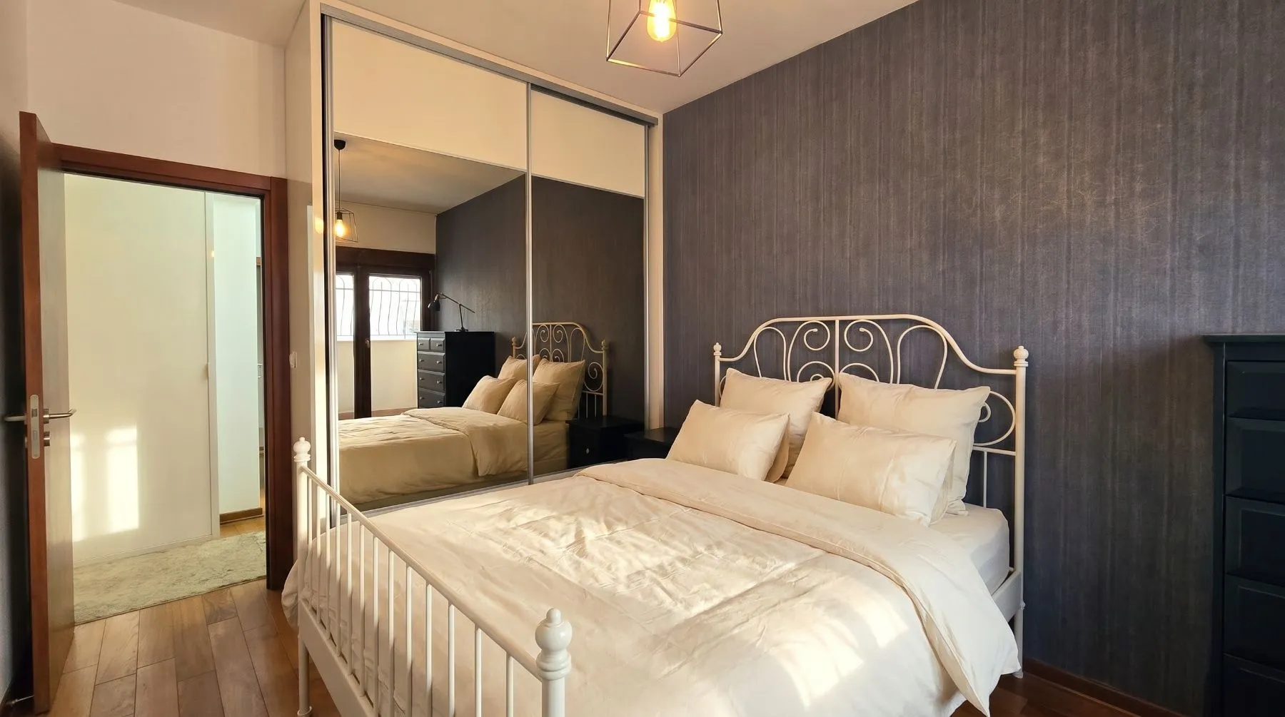 Prodaja, dvosoban stan, 89m², Podgorica, Crna Gora
