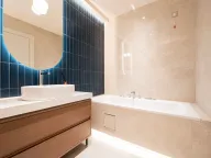 Sale, three bedroom apartment, 185m², Risan, Kotor - image 9