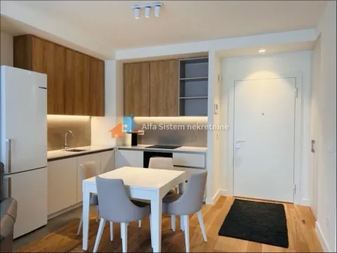Rent, two bedroom apartment, 59m², Savski Venac, Beograd - image 3