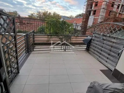 Sale, two bedroom apartment, 57m², Lekino Brdo, Voždovac Sve Podlokacije - image 6