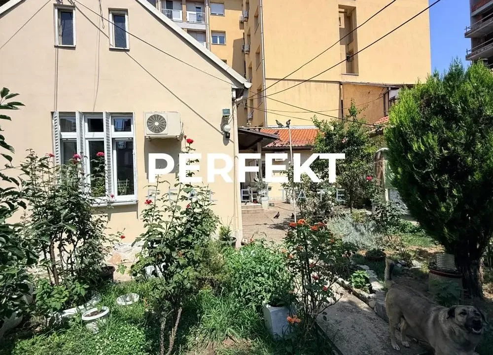 Sale, house, 94m², Palilula Sve Podlokacije, Beograd