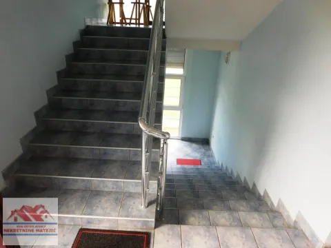 Sale, house, 264m², Korićani, Kragujevac - image 36