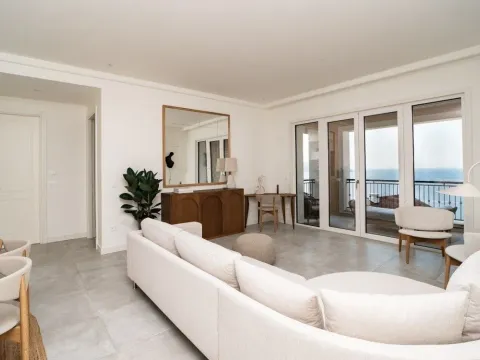 Prodaja, jednosoban stan, 77m², Luštica, Tivat - image 1