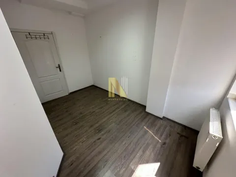 Izdavanje, poslovni prostor, 900m², Veternik, Novi Sad Sve Podlokacije - image 8