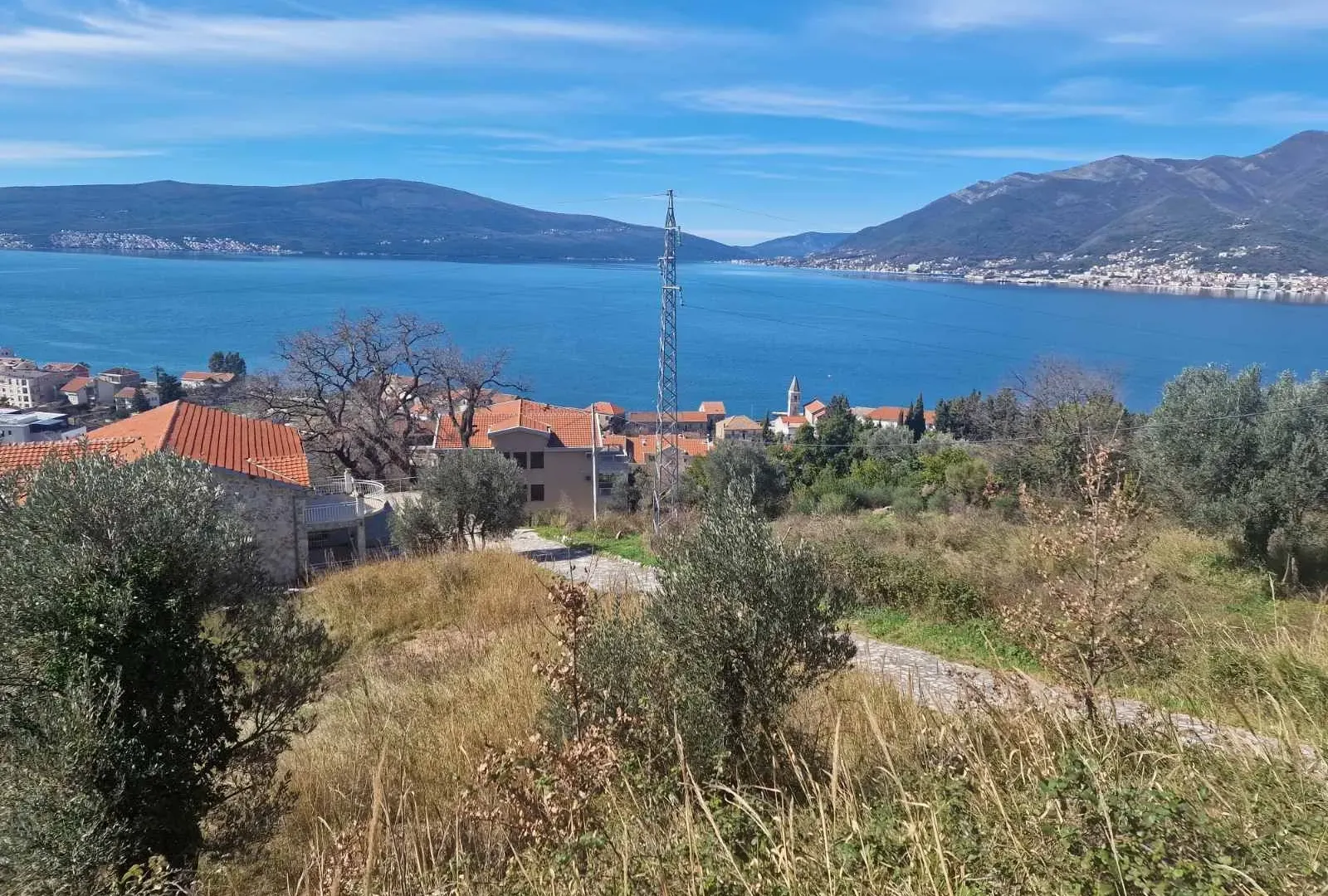 Prodaja, plac, 1800m², Tivat, Crna Gora